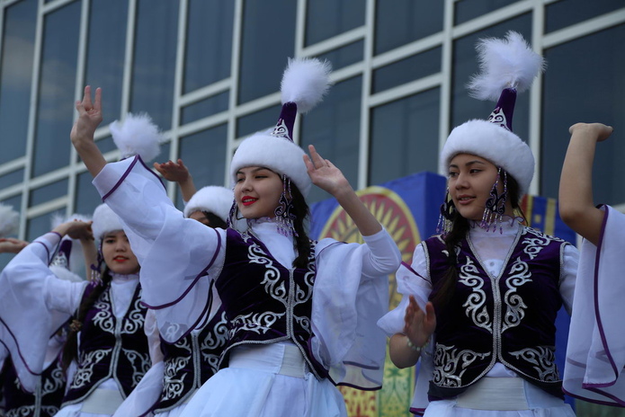 Телевизор за баурсак