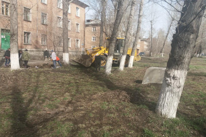 Уборка после зимы