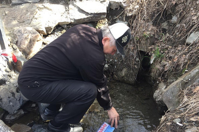 Уборка после зимы