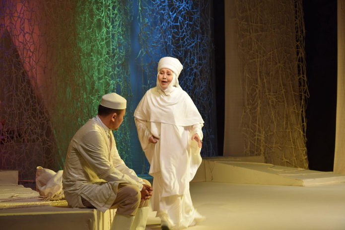 С праздником из Астаны