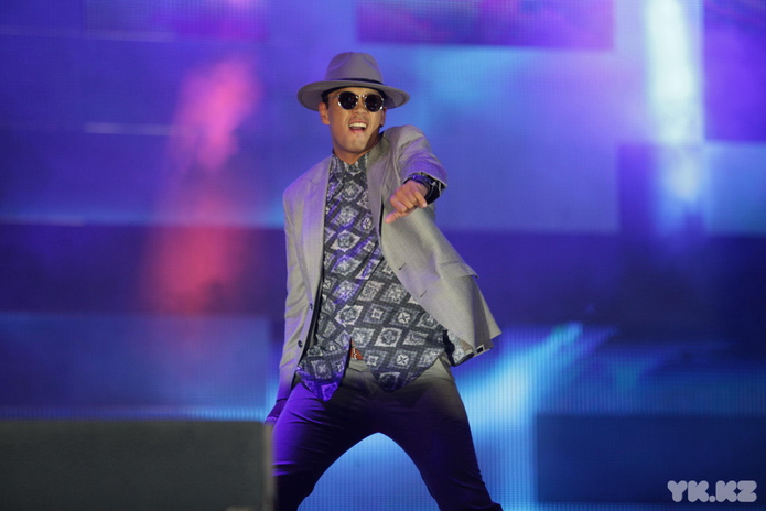 Главный праздник города (+фото и видео)