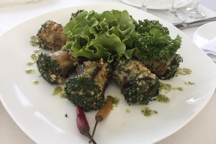 Новогодний серпантин в ресторане 