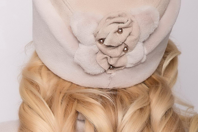 Меховые шапки и модные шляпки -  PR