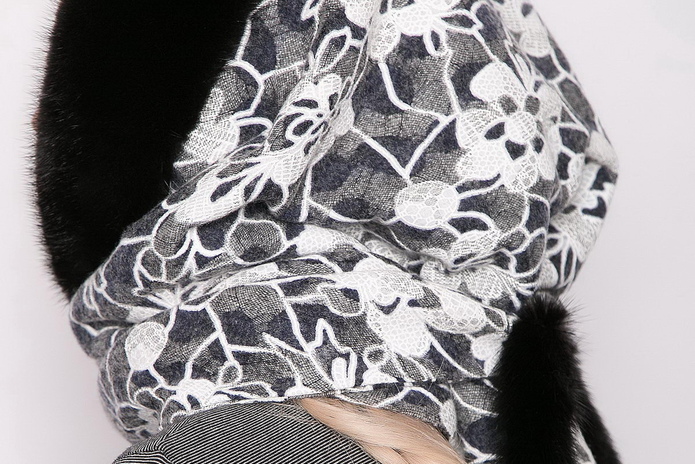 Меховые шапки и модные шляпки -  PR