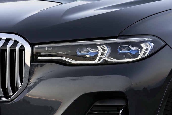 Новый BMW X7 в Казахстане - PR