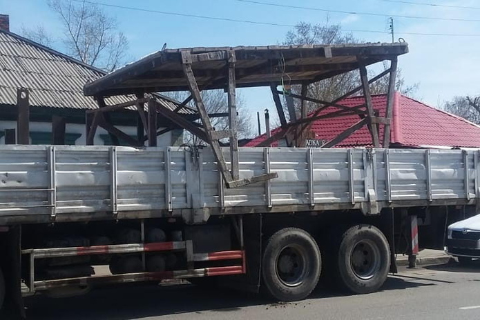 Оборвали провода