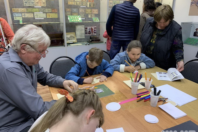 Пора в музей