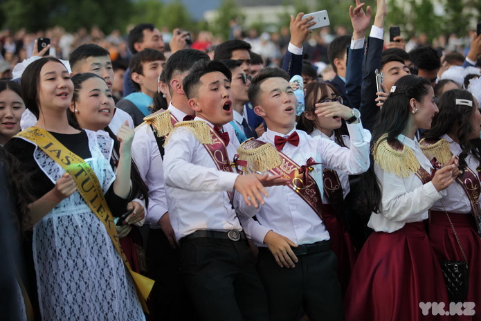 Школа кончилась (+фото)