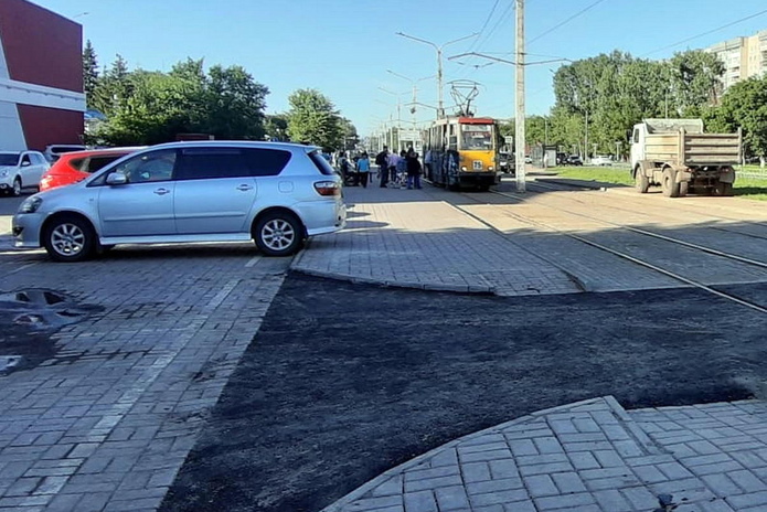 Разгрузить проезд