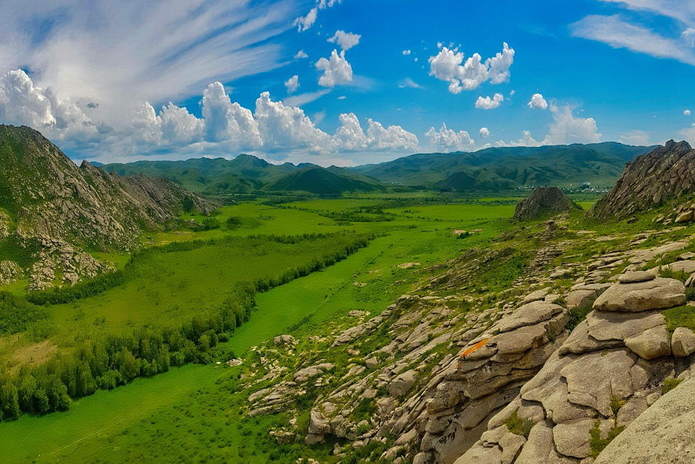 Монастырь с драконами