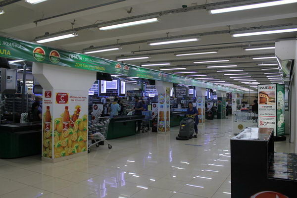 Из покрышек