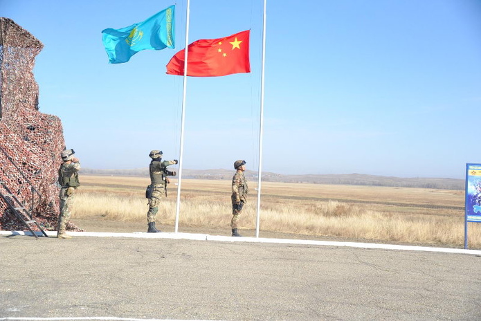 Совместно с Китаем