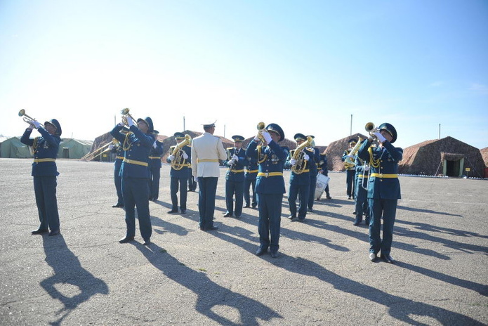 Совместно с Китаем