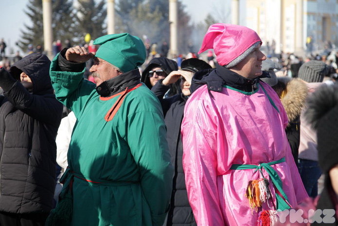 Не сдавалась