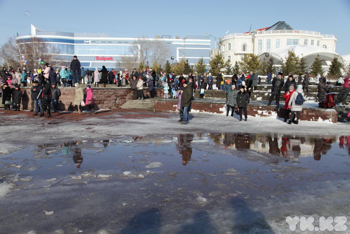 Не сдавалась