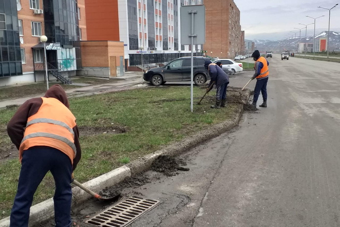 Чистят как могут