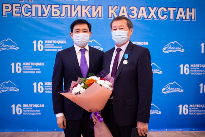 Состоялось награждение жителей нашего города, которые внесли ощутимый вклад в его развитие