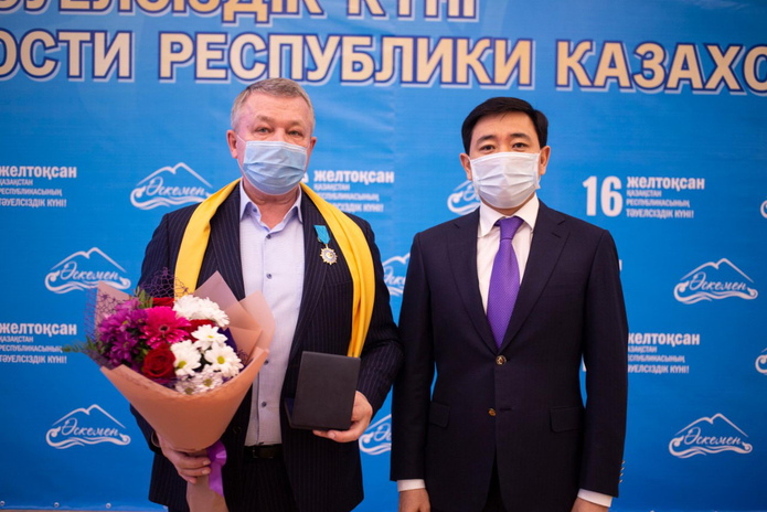 Состоялось награждение жителей нашего города, которые внесли ощутимый вклад в его развитие