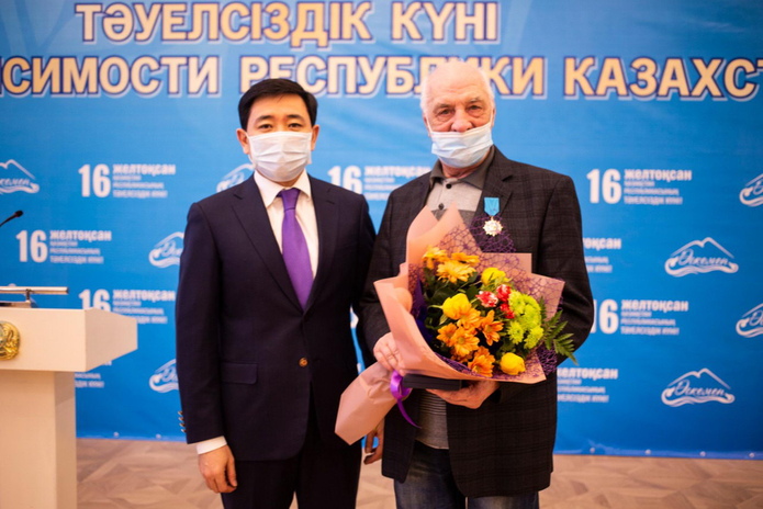 Состоялось награждение жителей нашего города, которые внесли ощутимый вклад в его развитие