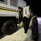 Спасатели ВКО продолжают эвакуировать автомобили из заносов