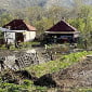 В ВКО из-за разлившейся реки откачивали воду с огородов