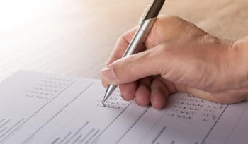 Казахстан развивается в положительном направлении, считают жители