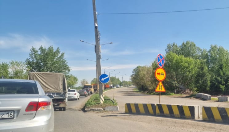 Понтонный мост обещают открыть к концу мая