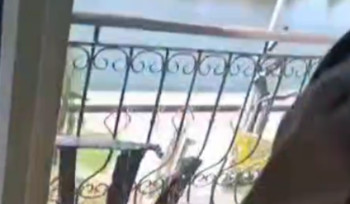 При пожаре в Усть-Каменогорске из задымленной квартиры спасен мужчина