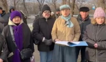 Жители Аблакетки добились смены автоперевозчика