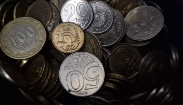 В Казахстане впервые за 2,5 года зафиксировано снижение реальной зарплаты