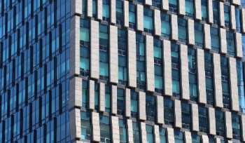 МЧС РК напомнили, как вести себя при пожаре в высотном здании