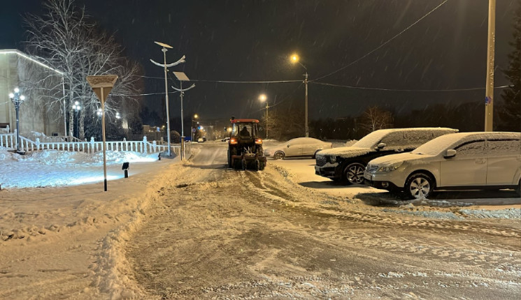 В Усть-Каменогорске штрафуют за неубранную территорию