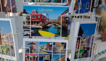 Мошенники стали красть данные через открытки в мессенджерах