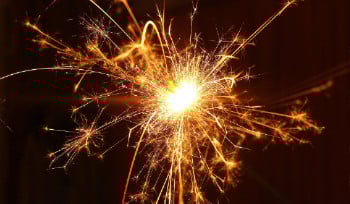 ДЧС ВКО просит не использовать пиротехнику внутри помещений