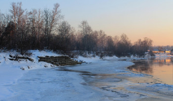 В Казахстане провалился под лед и утонул подросток