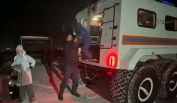 В ВКО водителей и рыбаков эвакуировали из снежных заносов