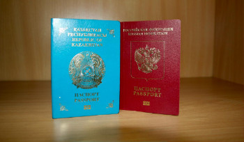 В ВКО выявили более тысячи случаев утраты гражданства из-за двойного подданства