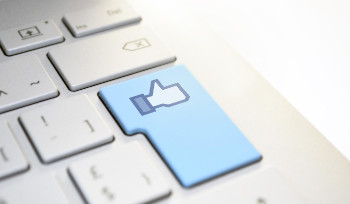 В Казахстане детям до 16 лет хотят запретить пользоваться соцсетями