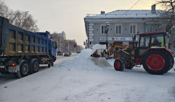 16 самосвалов 