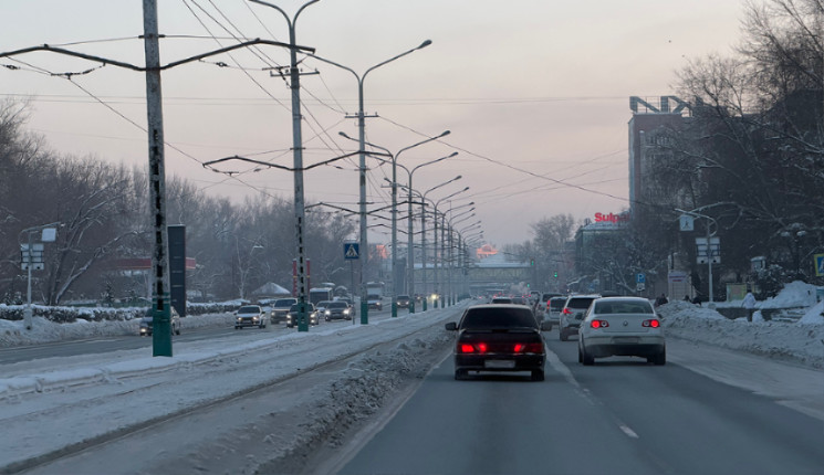 В дни НМУ в Усть-Каменогорске могут ограничить движение автомобилей