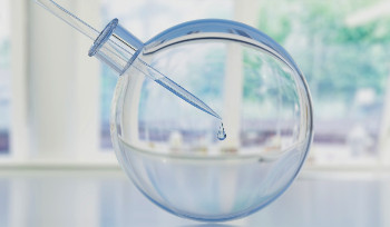 Тысячи доз психотропного вещества обнаружены в жилом доме в ВКО