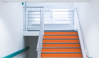 Поликлиники и дальше будут работать над сокращением очередей - Минздрав РК