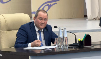 Я не помню, чтобы за 35 лет какого-то акима хвалили в лицо - Алмат Акышов