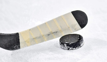 Детская хоккейная команда из Казахстана победила в международном турнире