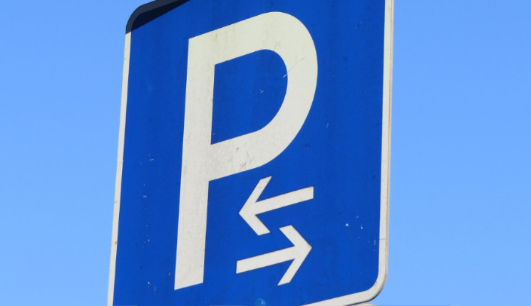 В 100 дворах Усть-Каменогорска расширят парковки