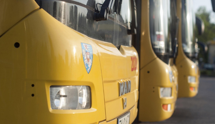 12 электробусов едут в Усть-Каменогорск из Китая