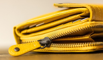 Пенсионерка из ВКО чуть не отдала мошенникам больше 10 млн тенге