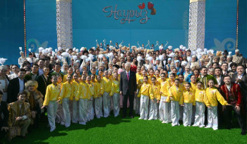 Токаев поздравил казахстанцев с праздником Наурыз