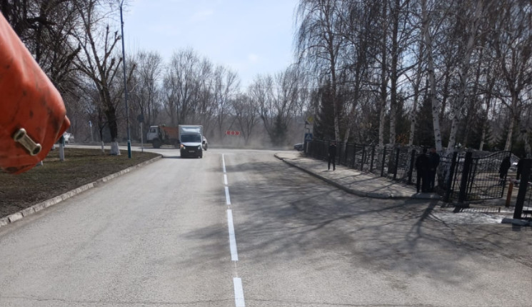 В Усть-Каменогорске начались работы по нанесению дорожной разметки
