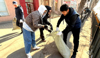 В Усть-Каменогорске прошёл массовый субботник